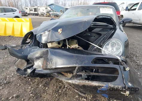 2005 Porsche 911 Carrera S z USA, uszkodzony, nr VIN WP0AB29905S742342